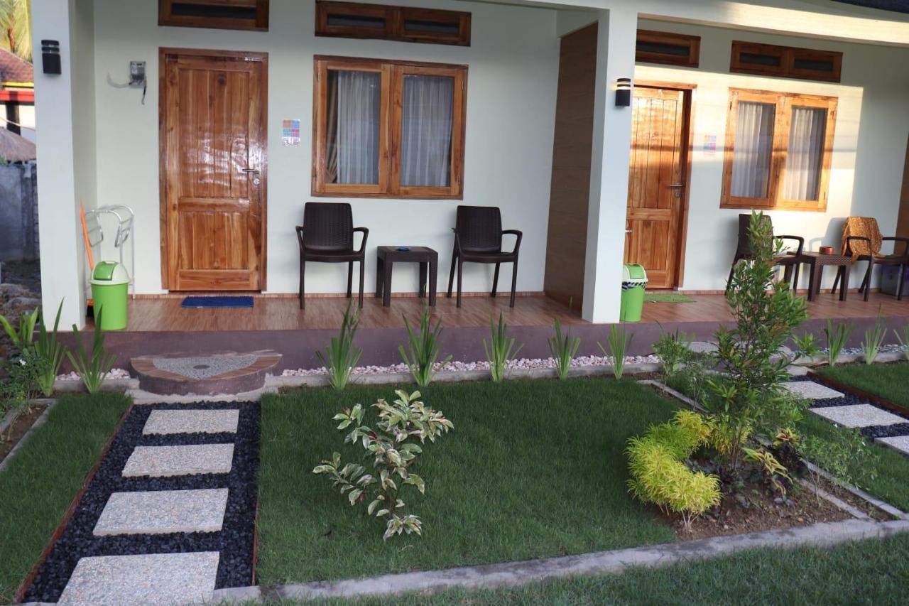 Room 212 Kuta  Εξωτερικό φωτογραφία